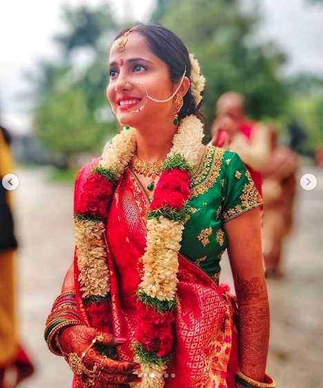'Sa Re Ga Ma Pa' Winner Aishwarya Nigam and Deepali Sahay get Married Photos