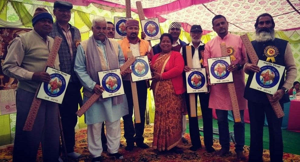 Ex-servicemen, cattlemen, old people honored