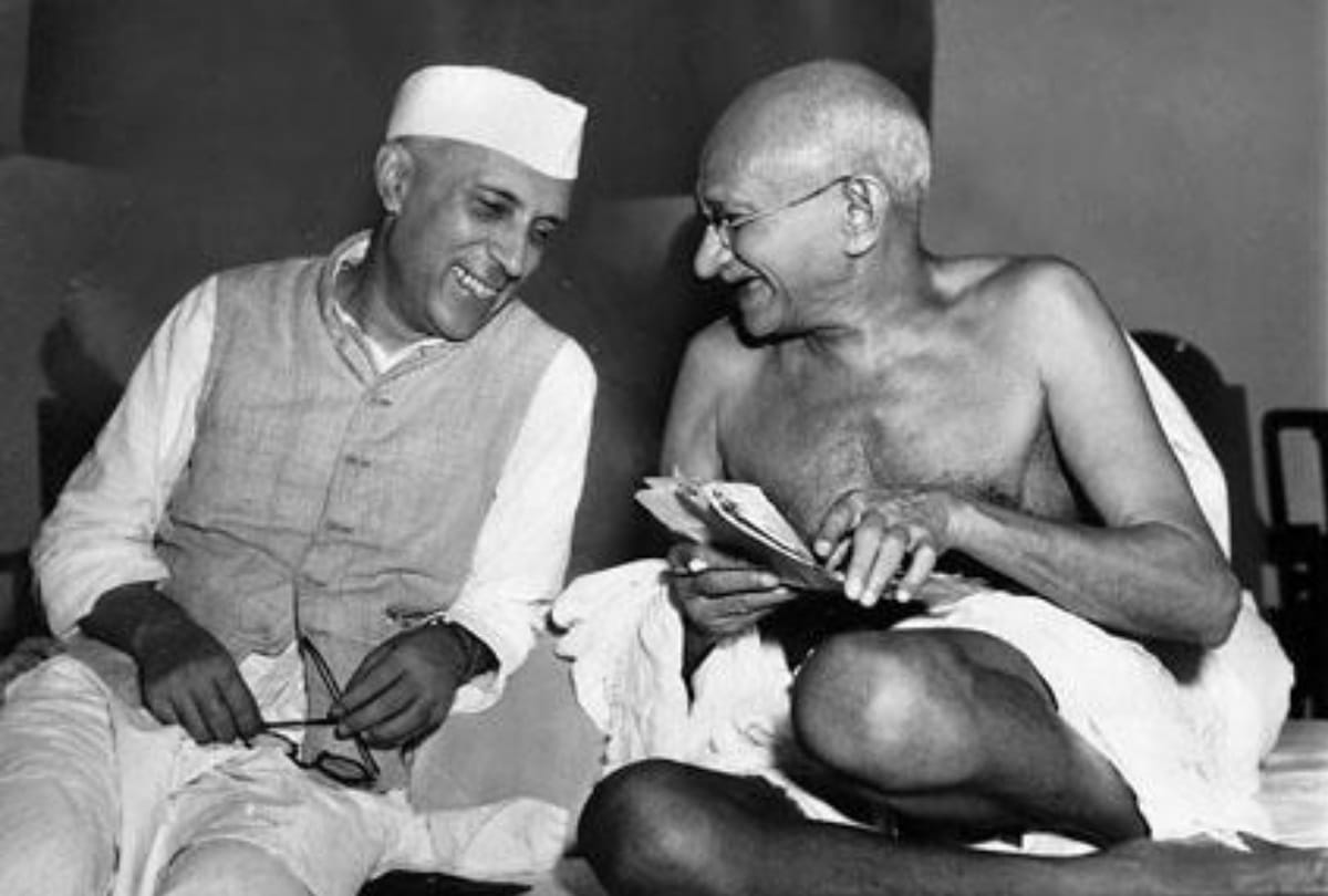 jawaharlal nehru birth anniversary priyanka gandhi vadra remembers him with interesting story
