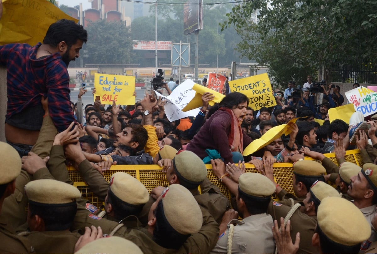 jnu student protest will continue as rollback of hostel fees is partial know what is new decision