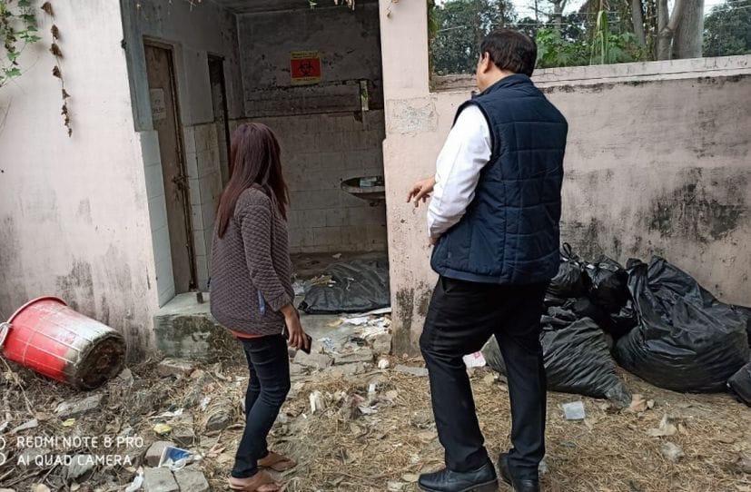 Medical waste found in the open in the district hospital