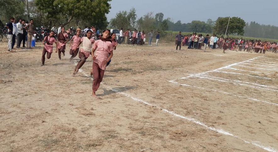 vineet become first in race