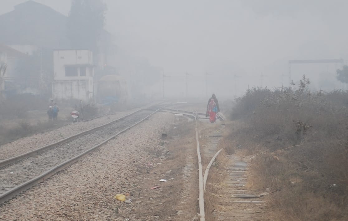 Wind poisonous, AQI beyond 238