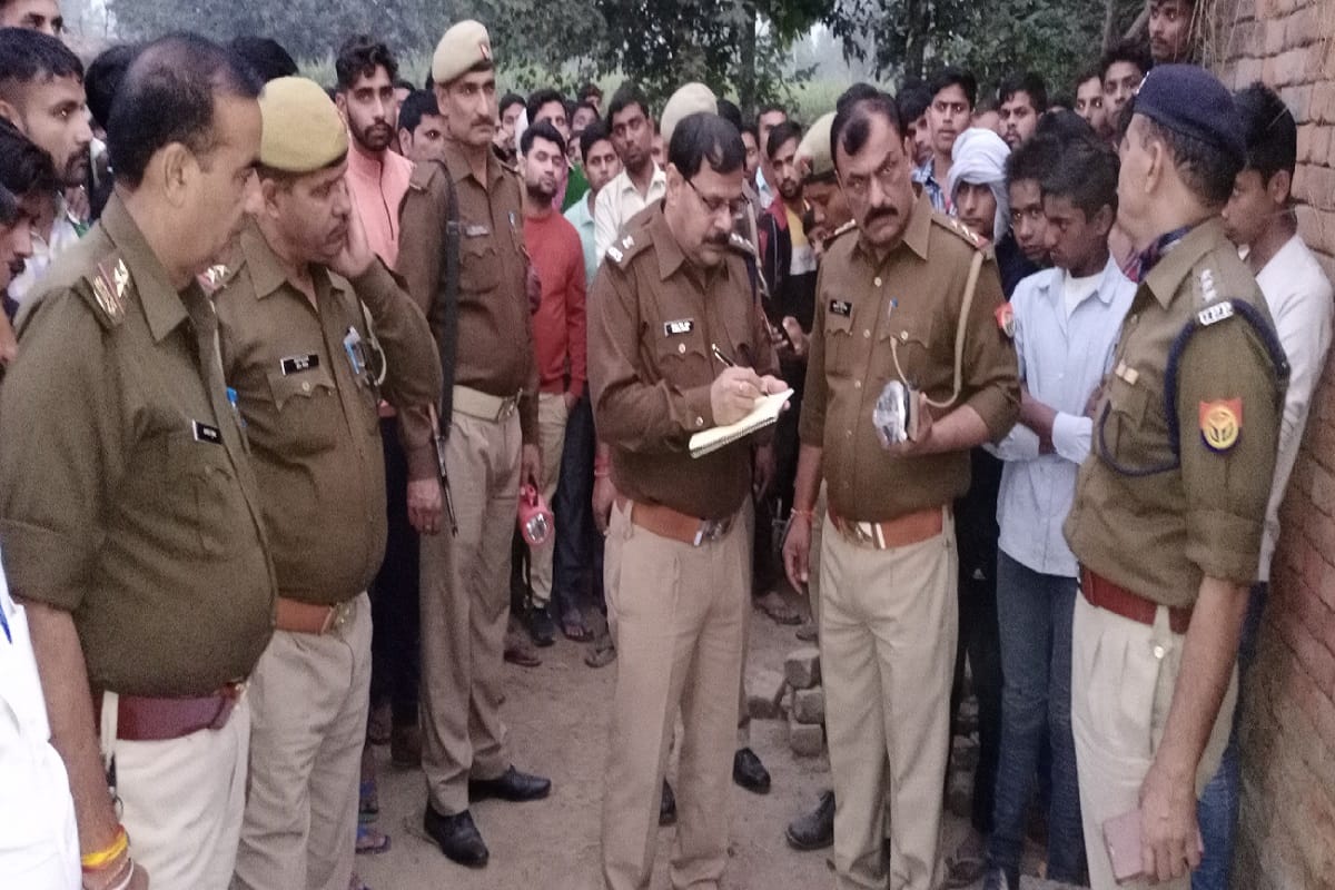 Dead body of priest is found in a house at Muzaffarnagar district