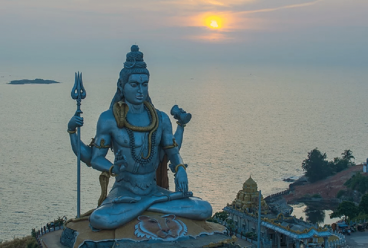 Sawan mein karein Shiv Chalisa Ka Paath