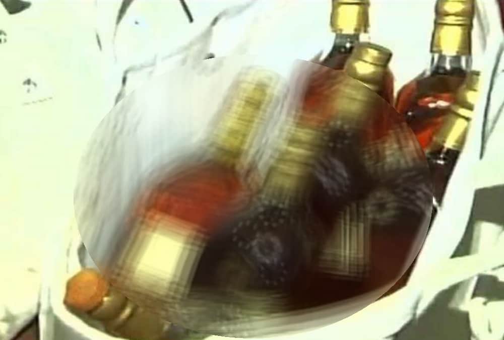 Three people arrested, including BJP leader, were exposed to liquor being stolen from the police station's shop in Prayagraj