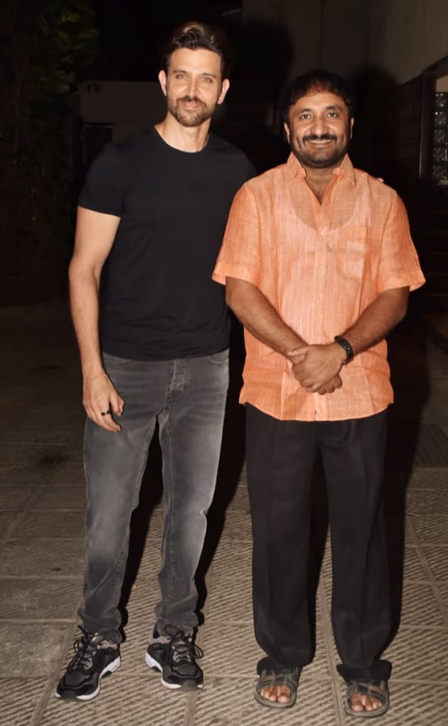 Hrithik Roshan celebrates his Super 30 success and said Satte Pe Satta news fake