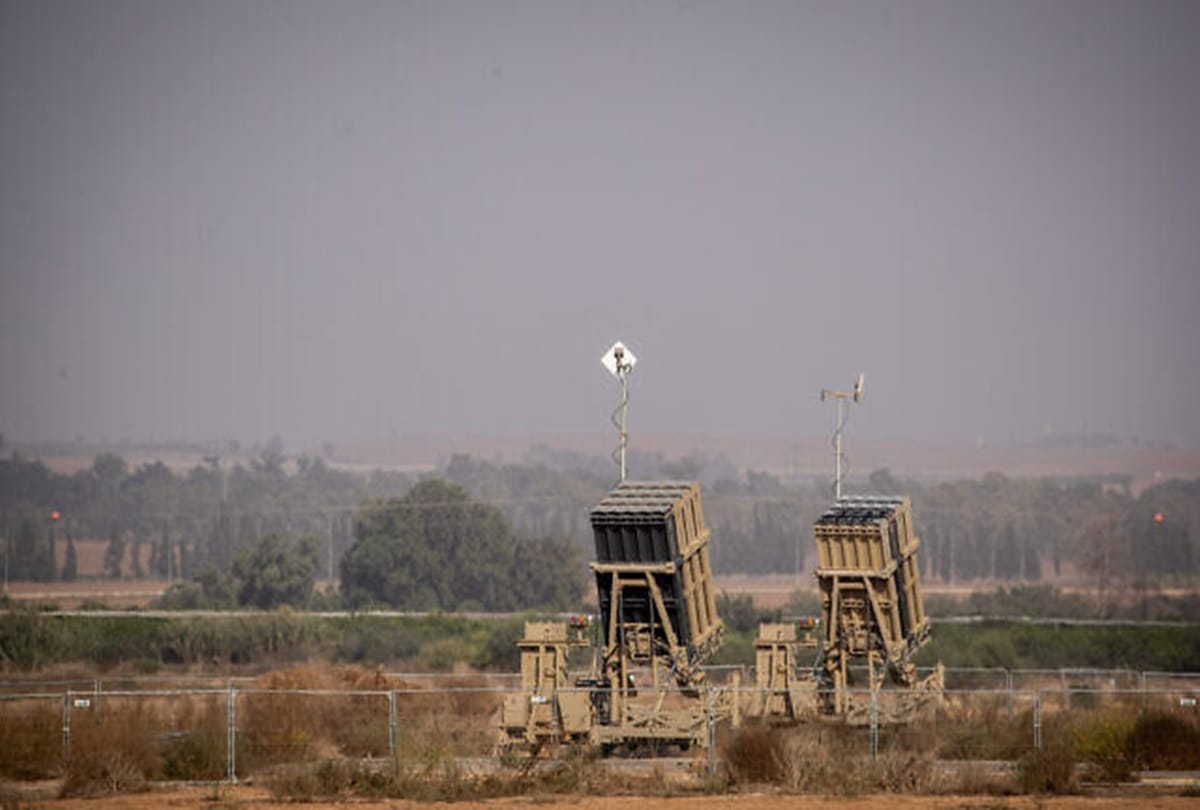 Israel tests more dangerous missile defense system than 'Iron Dome', massive inflatable missile detection system designed to detect long-range threats