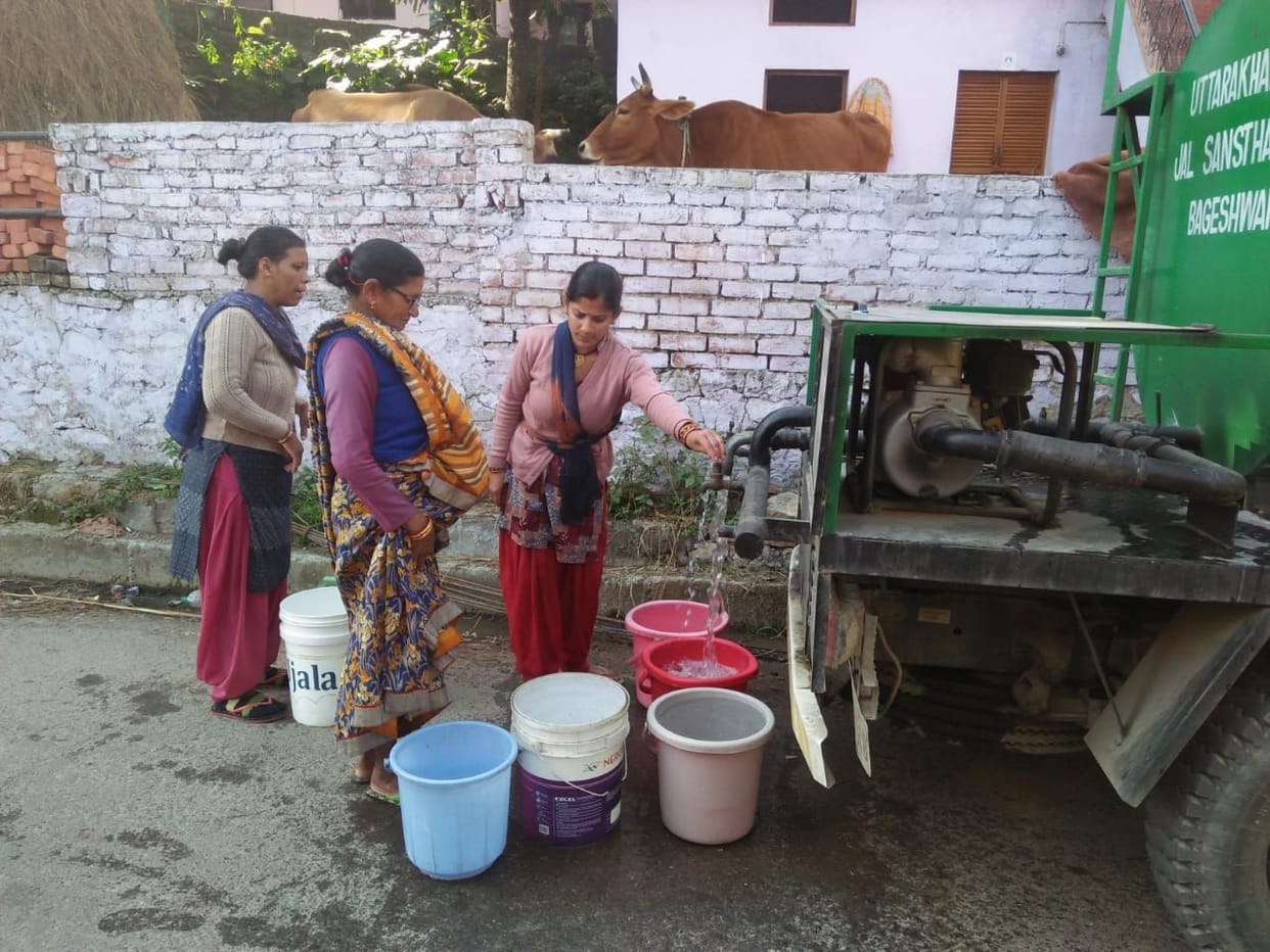 Rampage for water in Majikhet, Tehsil Road, River Village