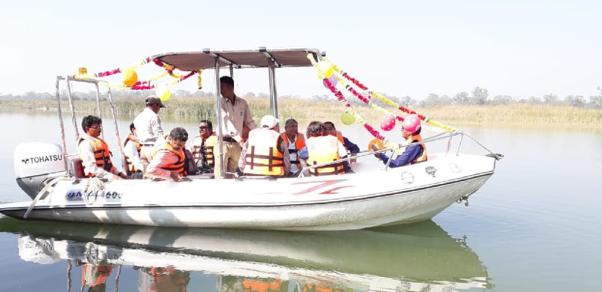 tourist place start in katarniya ghat