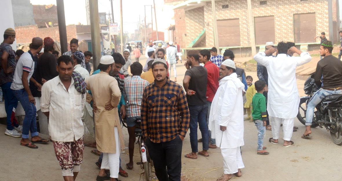 Police-administration's vigilance during the namaaz