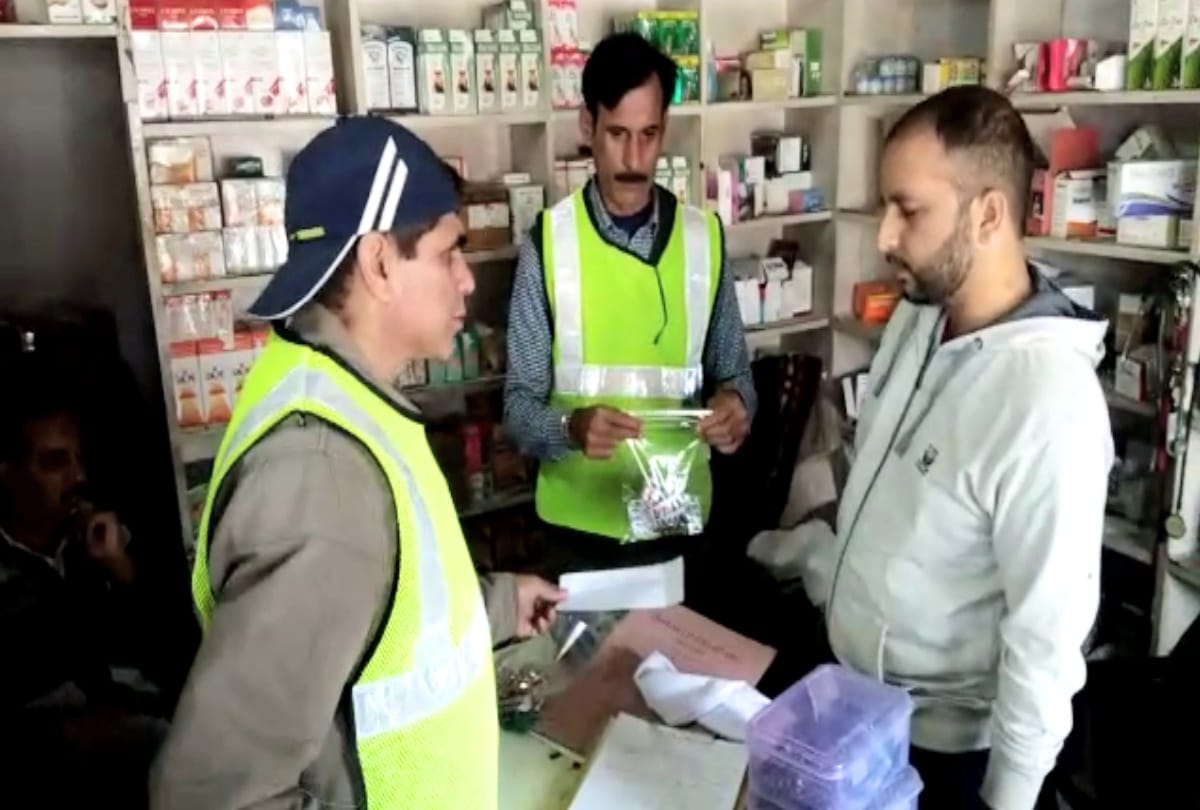 Vigilance team raid in medical store, large consignment of drugs recovered