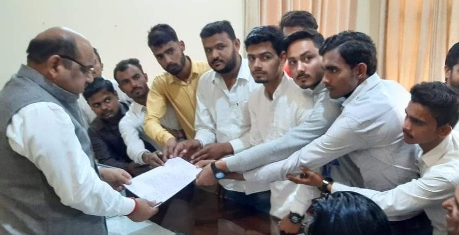 election in collage of chandausi