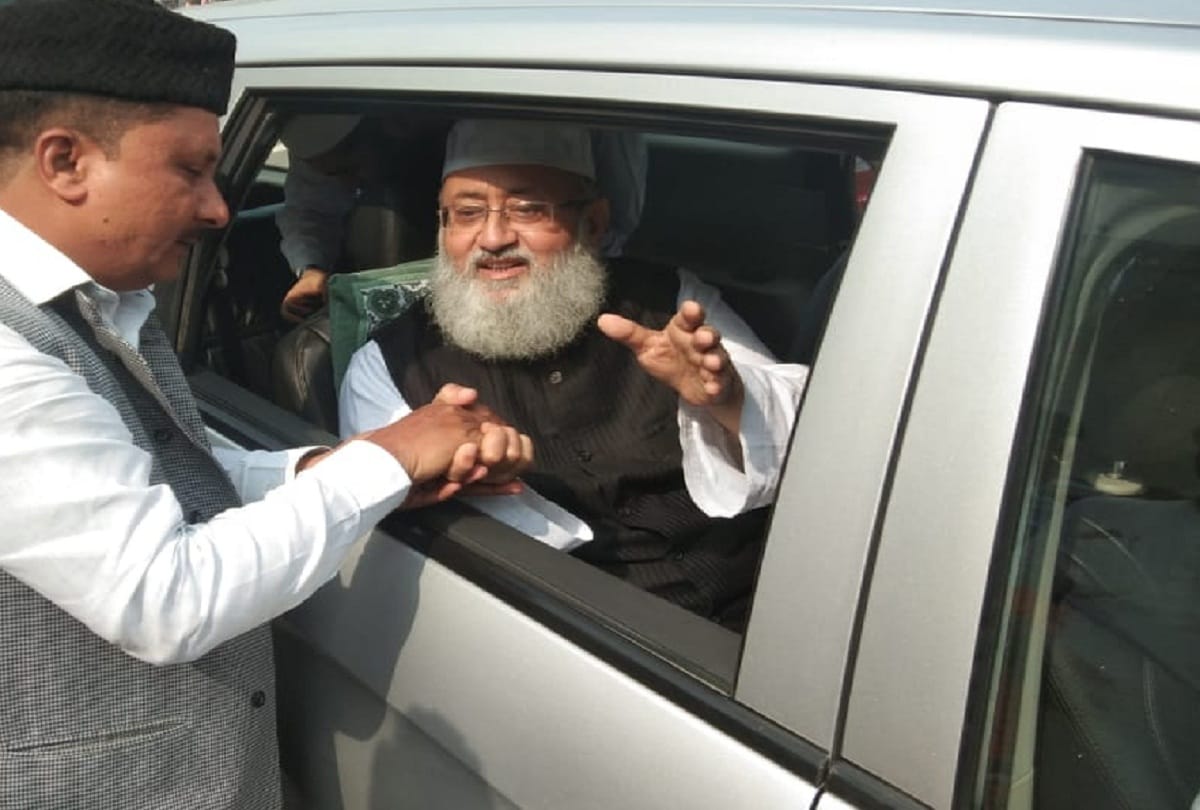 Salman Nadvi prevented from coming to Ayodhya by police