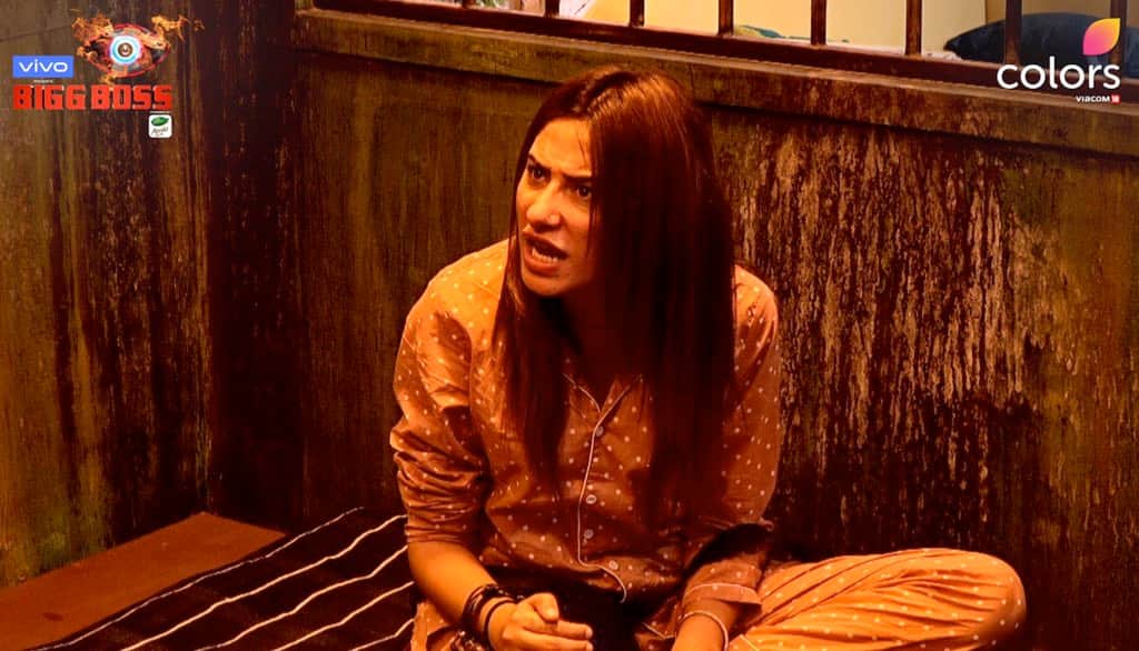 Bigg Boss 13 Mahira Sharma mother lashes out on Hindustani Bhau calling daughter lizard