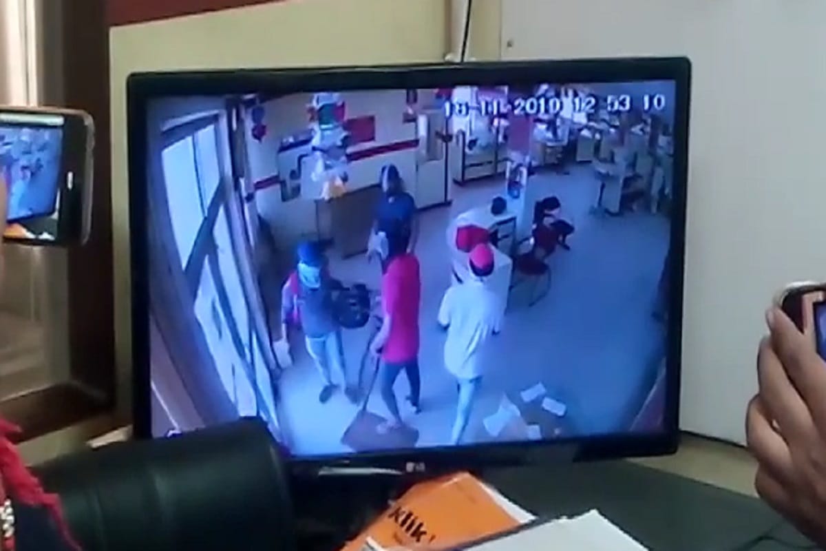 Mastermind in Tihar Jail, new gang miscreants firing and loot in bank in Meerut