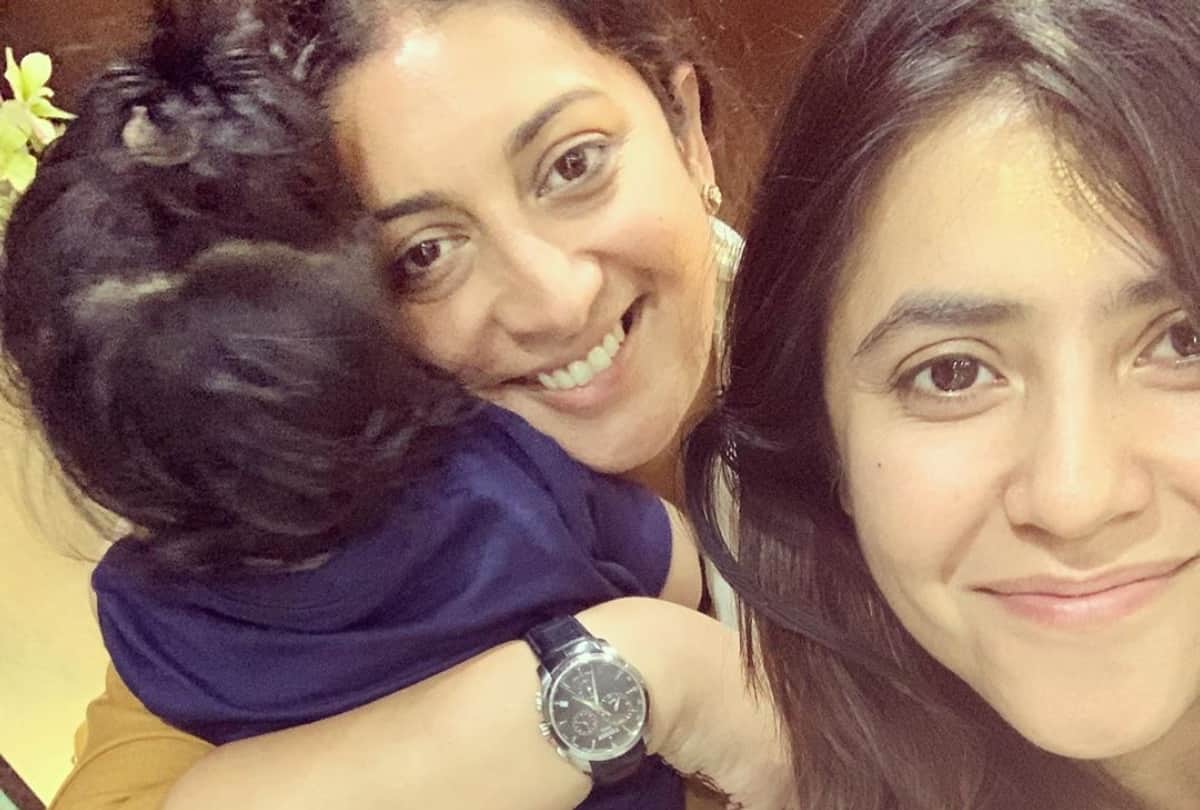 Ekta Kapoor get trolled after distribute banana to poors