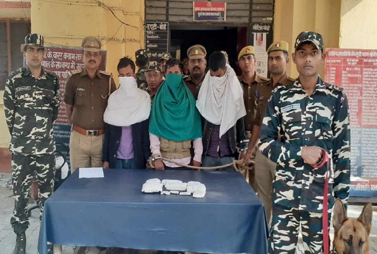 Four people arrested with drugs worth four crores