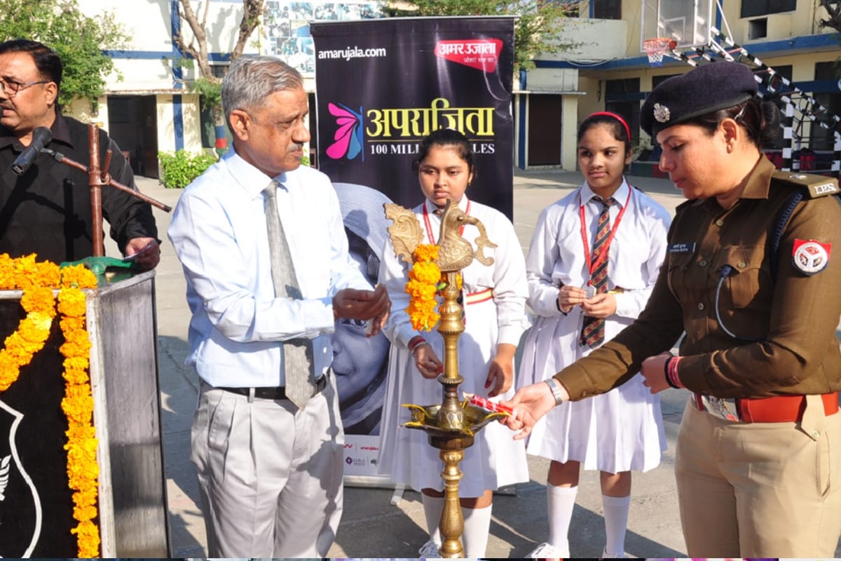 Know and adopt traffic rules: SP Traffic