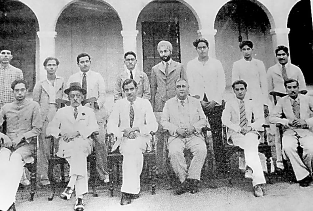 Former President Dr.Zakir Hussain and Dr.Shankar Dayal Sharma were also students of LU