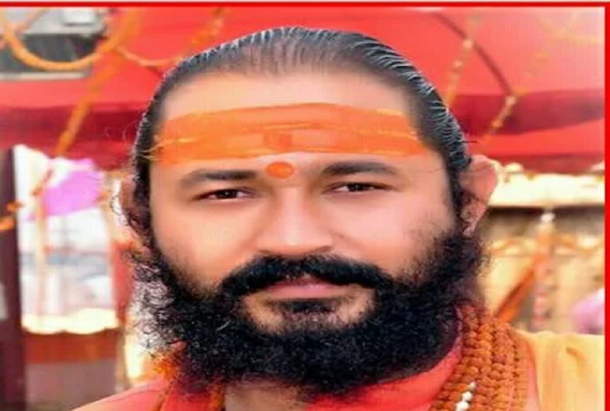 Mahant Ashish Giri niranjani Akhada suicide case exposed as alcoholic during investigation