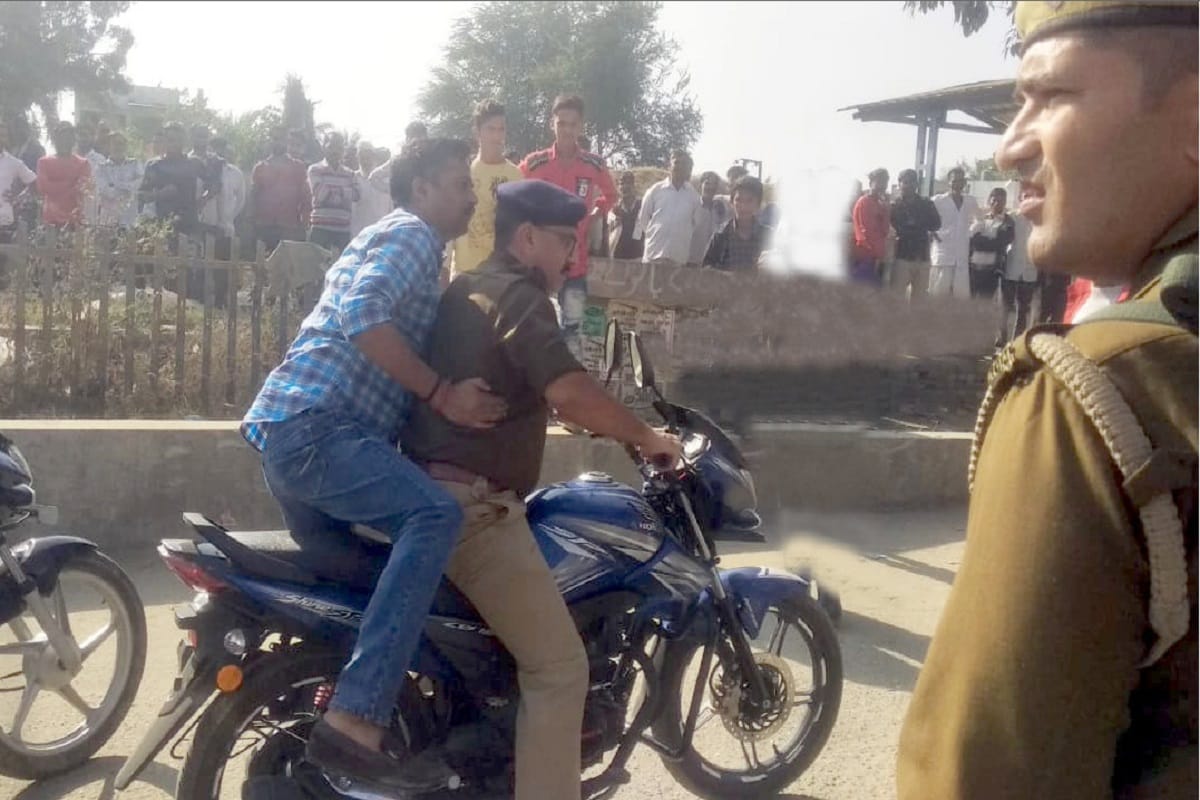 Loot in Punjab National Bank after school manager was murdered at Meerut city