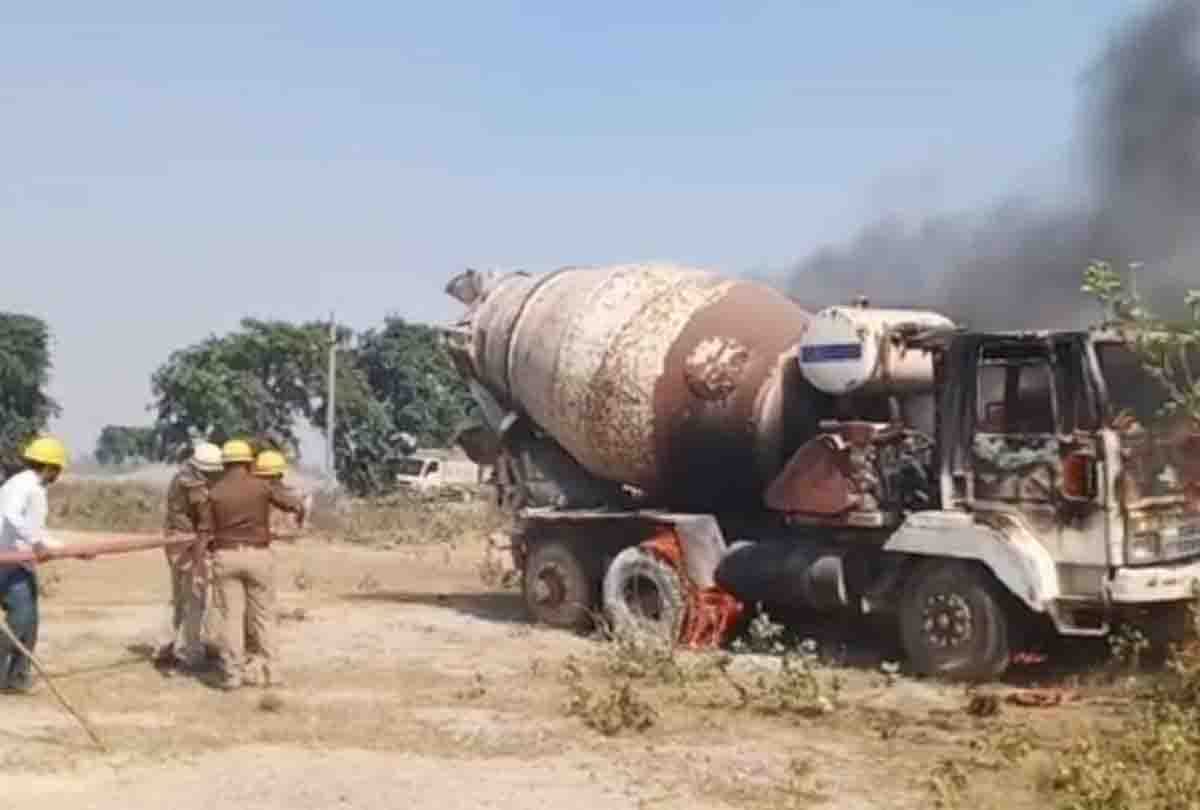 in unnao Bloody conflict between farmers and police on second day too