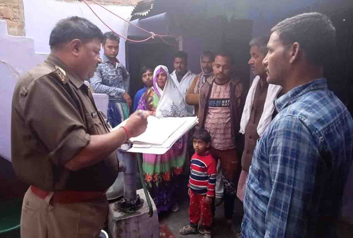 husband brutally murdered his wife with stone