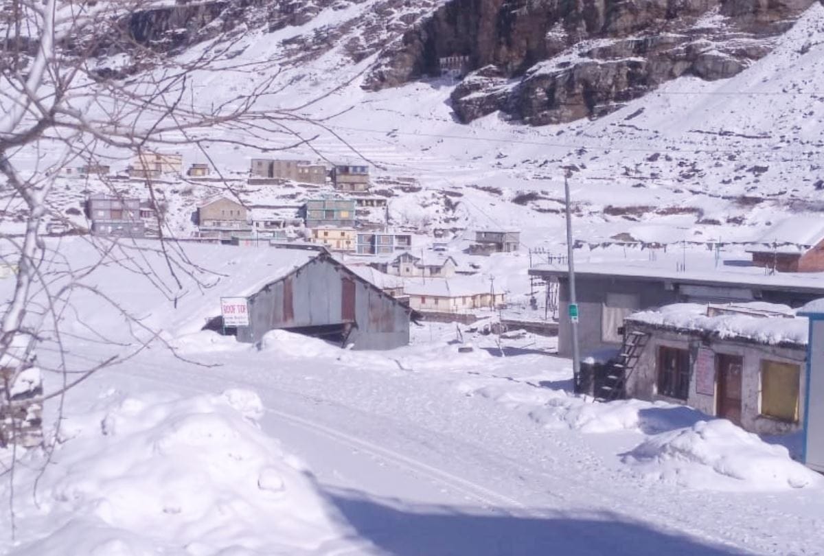 himachal weather report keylong recorded minus three degree temperature himachal pradesh