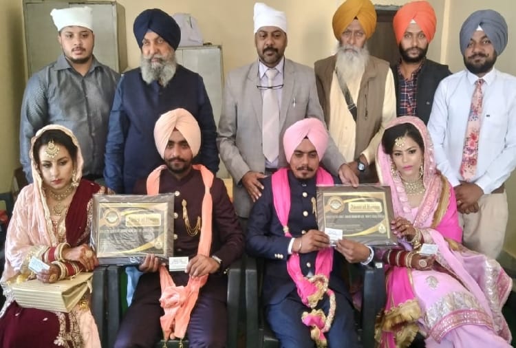Unique wedding of two brothers in Fatehgarh Sahib of Punjab