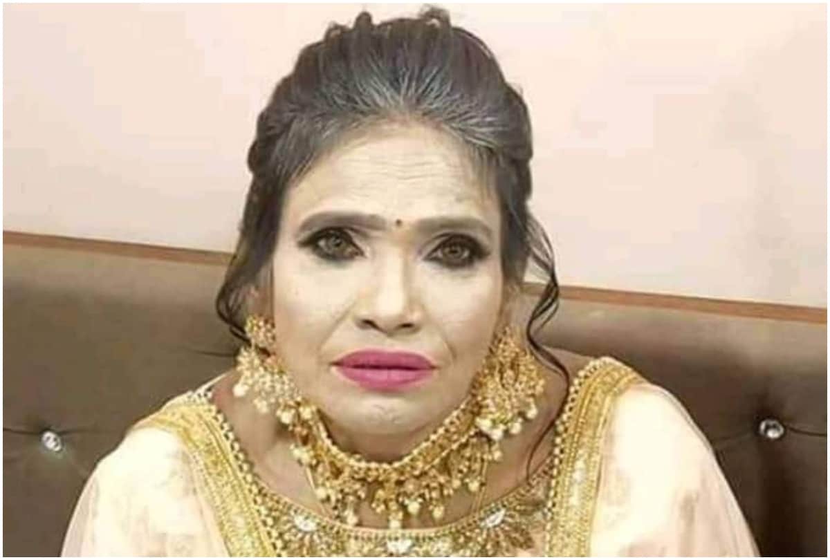 ranu mondal daughter elizabeth on troll for makeup