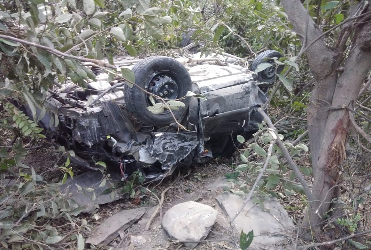 Road accident in mandi of himachal pradesh