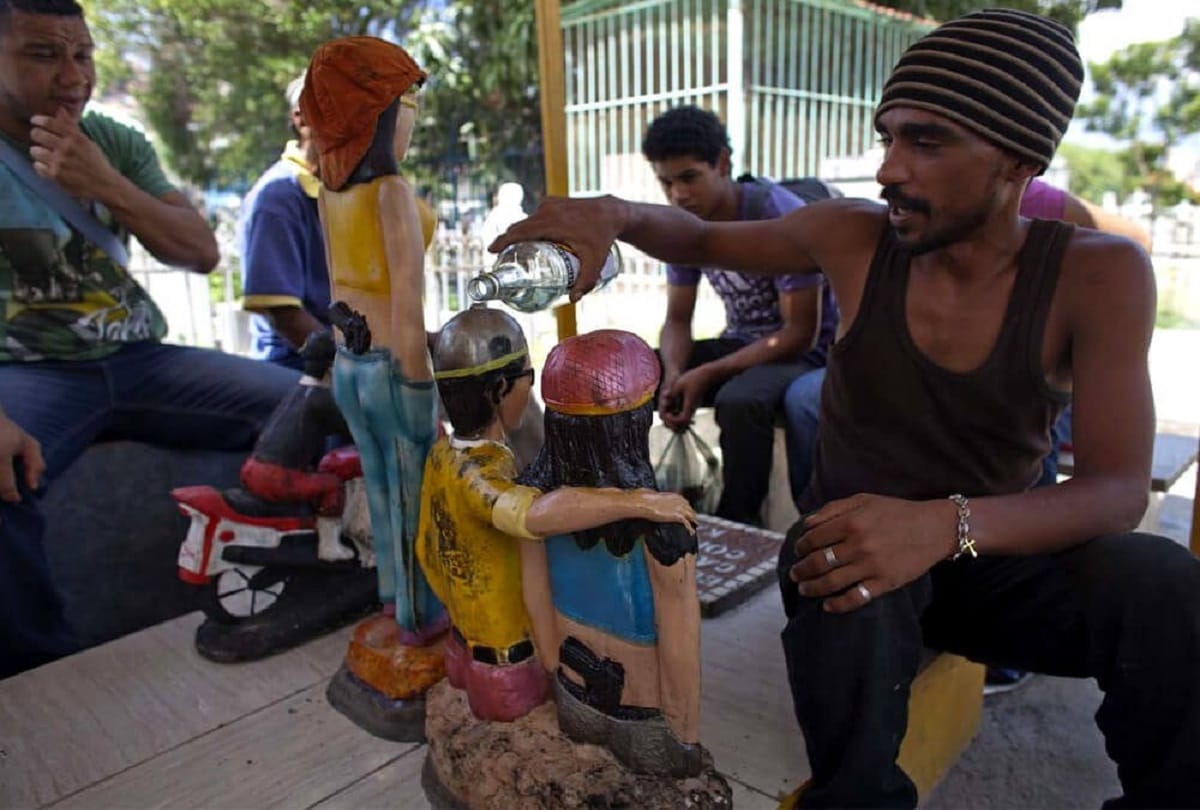 Santos Malandros Holy Thugs  shrine in Venezuela pray for protection