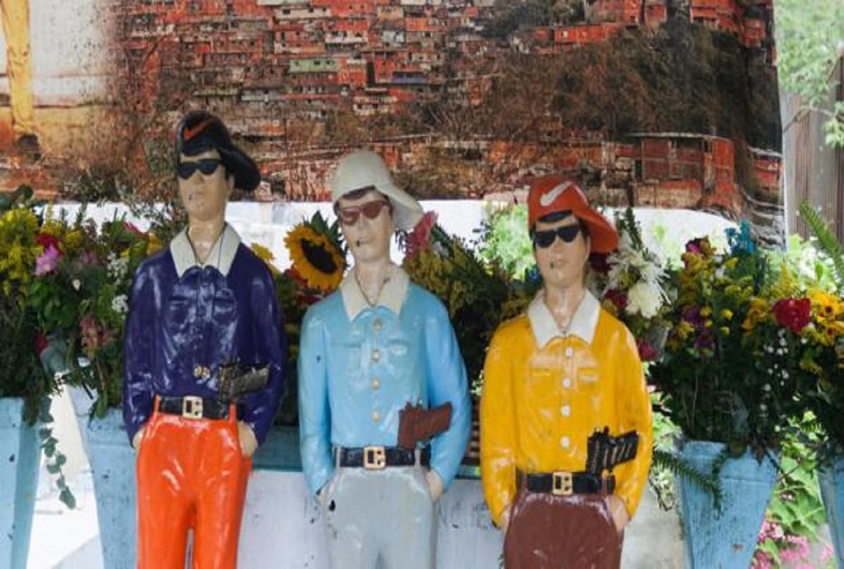 Santos Malandros Holy Thugs  shrine in Venezuela pray for protection