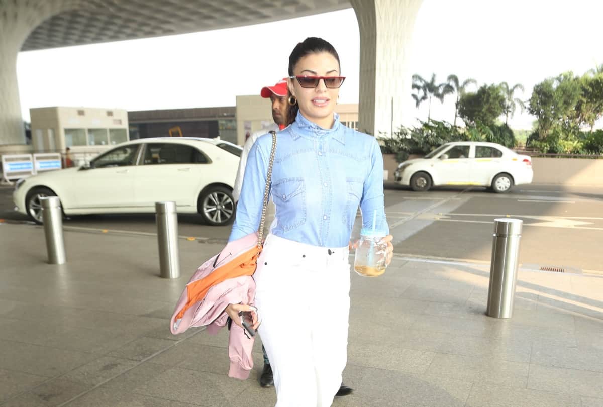 karishma kapoor to shilpa shetty here bollywood celebs spotted