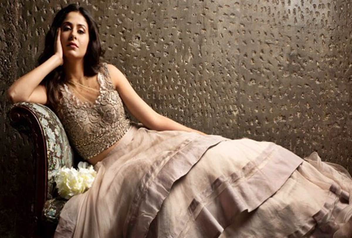 kabhi khushi kabhie gham lil Kareena kapoor Aka malvika raaj transformation