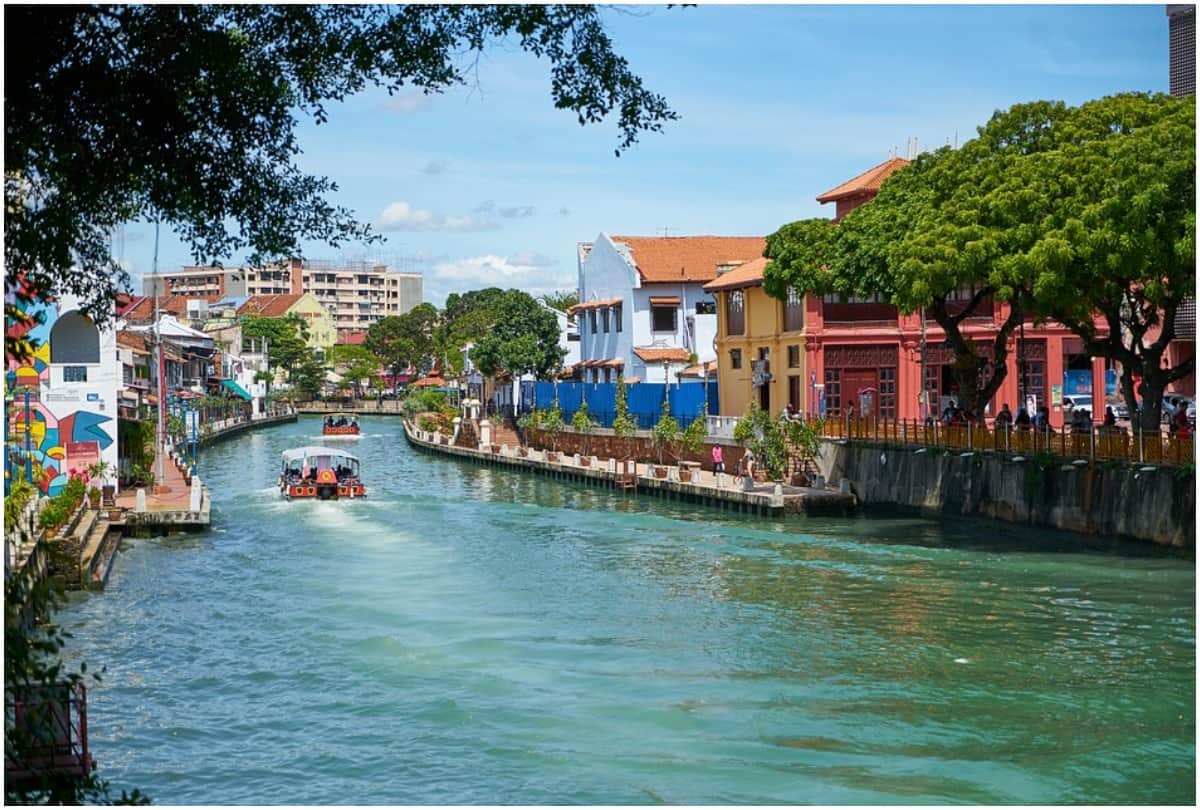 happy new year 2020 weekend holiday calender 2020 plan your cheapest trip