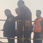 लंदन रवाना होते नवाज शरीफ