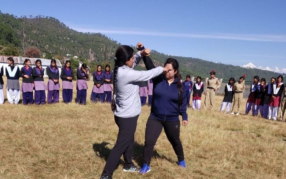 100 girls given self-protection training in Kanda