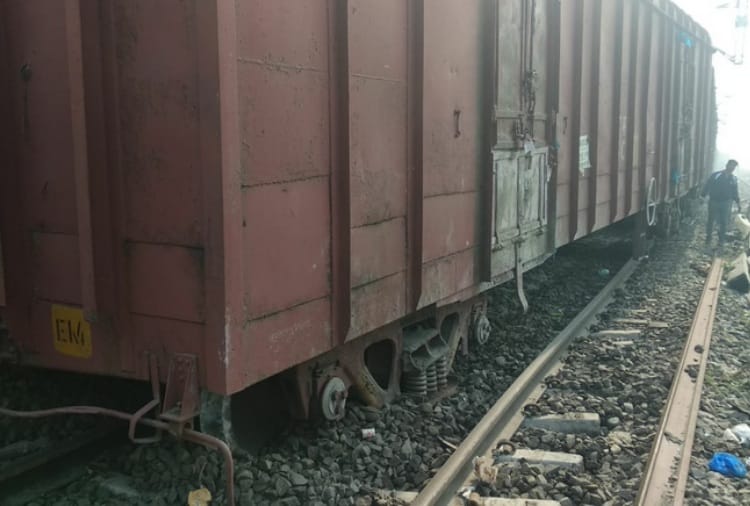 goods train derailed from track at ludhiana