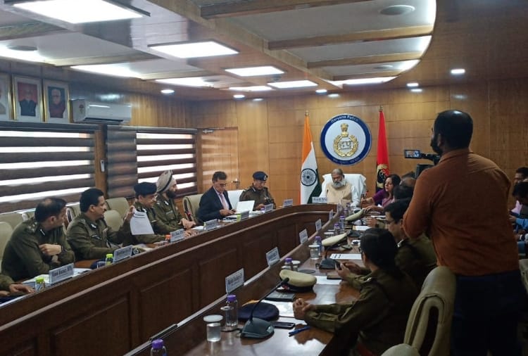 Haryana Home Minister Anil Vij Today Held Meeting With Top Police Officers