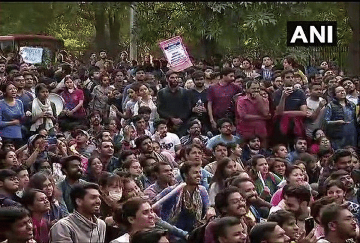 jnu student press conference on fee hike all big points