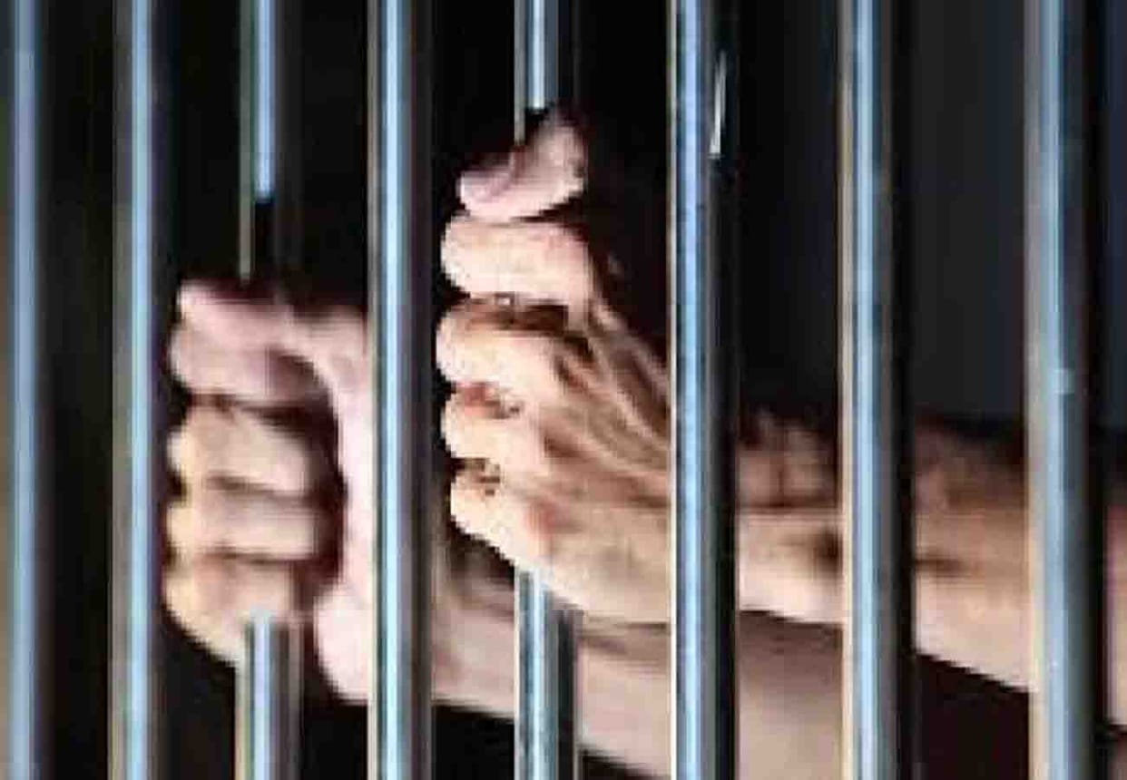 Three soldiers found in hotel with murderer in hardoi went to jail