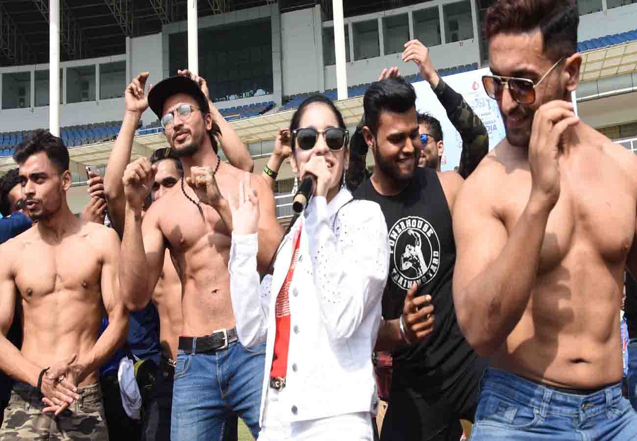 Healthy Family Fit India event in Green Park kanpur