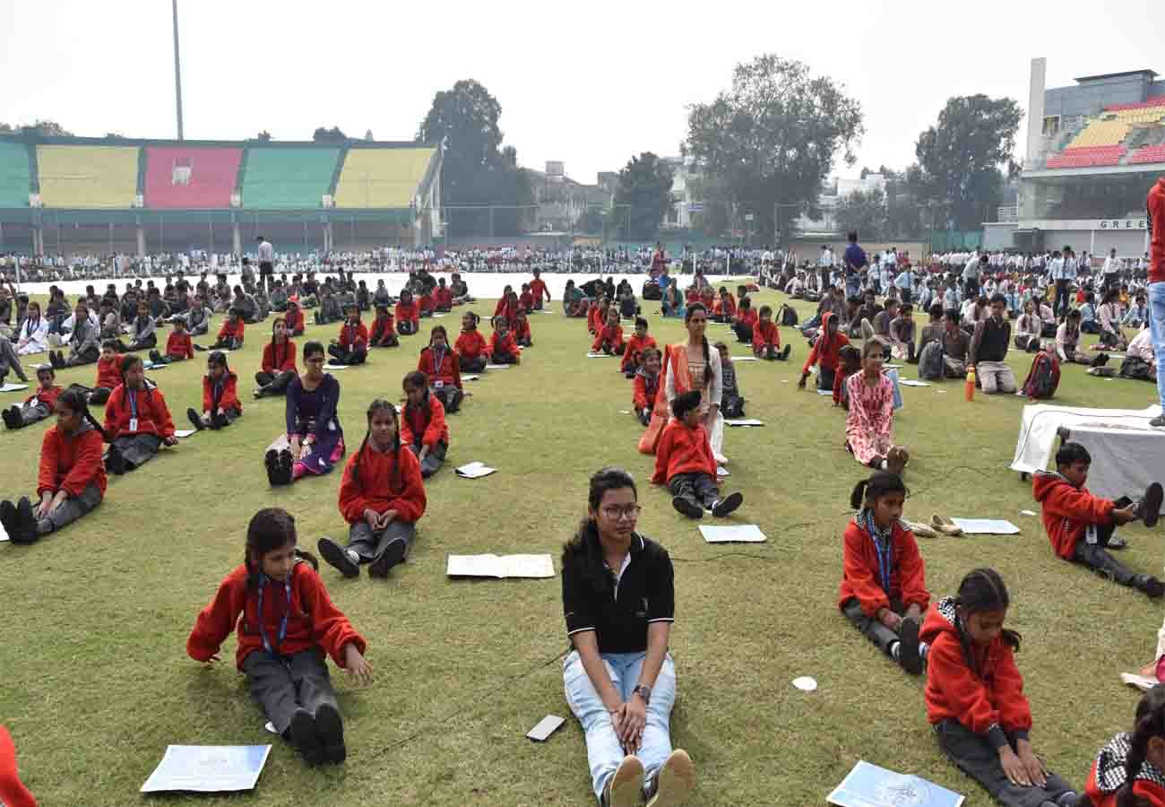 Healthy Family Fit India event in kanpur, Importance of yoga, tips to stay healthy