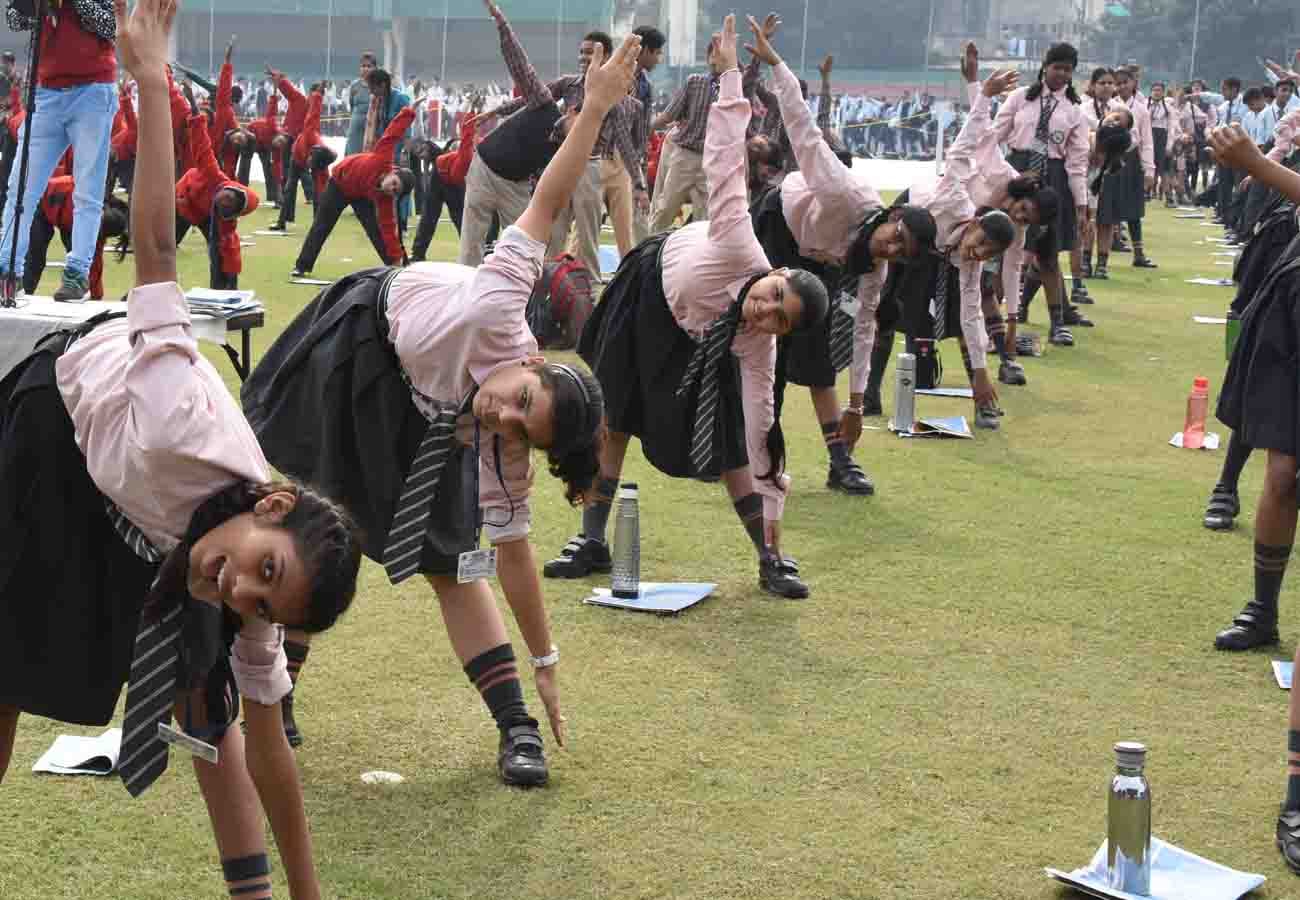 Healthy Family Fit India event in kanpur, Importance of yoga, tips to stay healthy