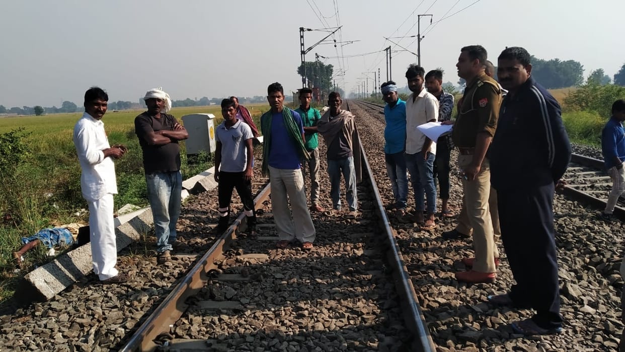 Old man's body found on railway line