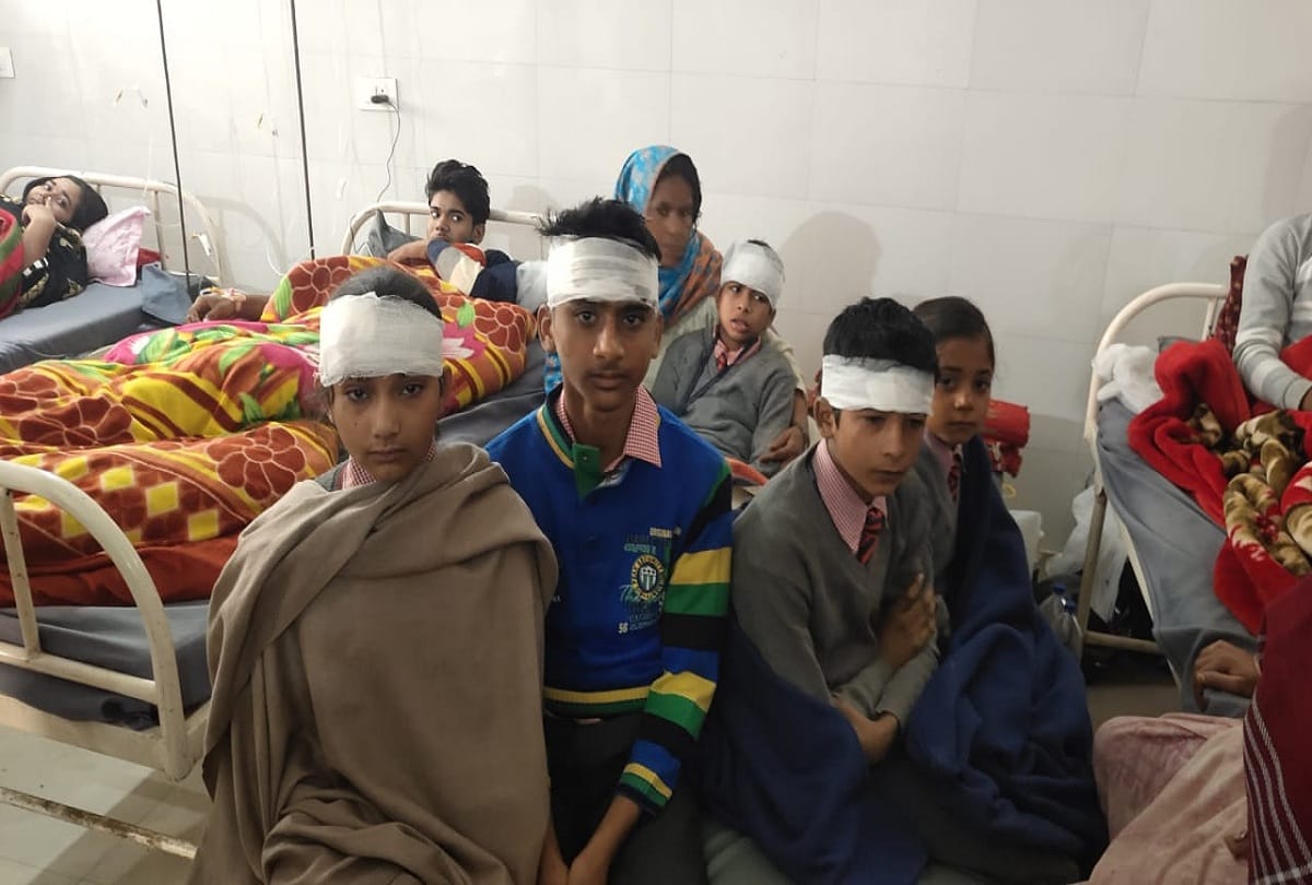 many injured in a School bus accident in Moradabad UP