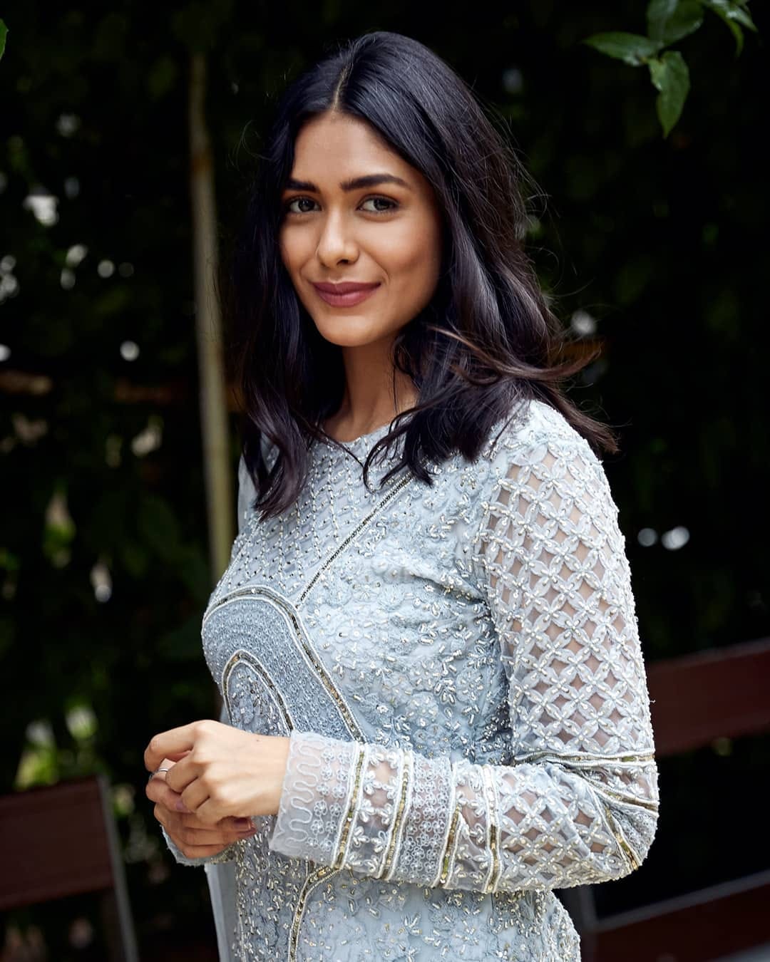 Mrinal Thakur will seen in hindi remake of Jersey with Shahid Kapoor
