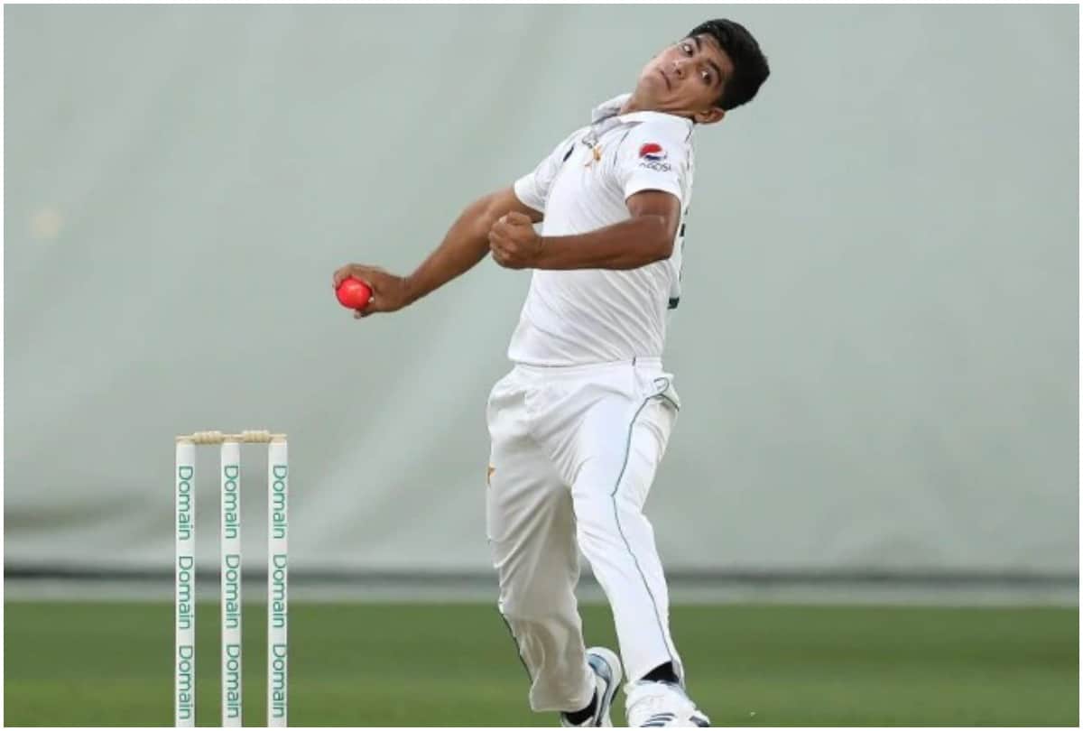 16 years old Naseem Shah bursts into tears after receiving Pakistan Test debut cap  